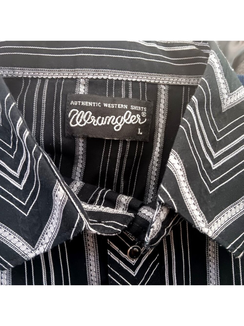 Vintage Lage Western SHirt Wrangler Cowboy Authentic Striped Snap Long Sleeve
